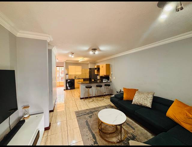 2 BEDROOM SECTIONAL TITLE FOR SALE IN NIEUW MUCKLENEUK